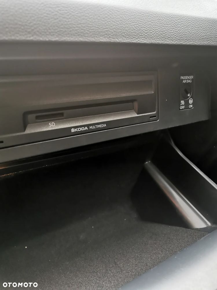 Skoda Octavia 1.6 TDI Business - 27