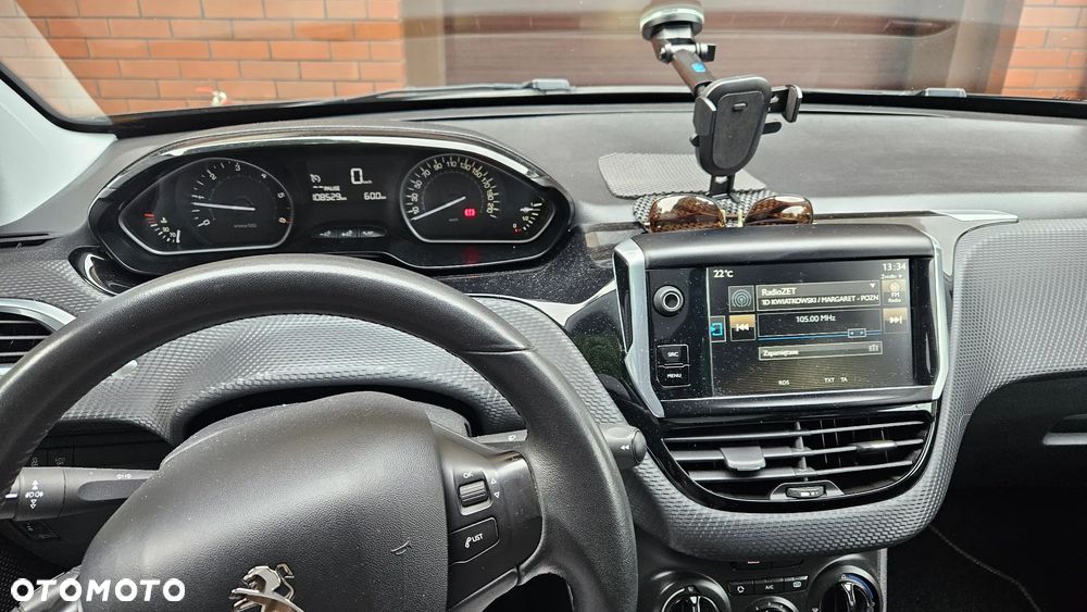 Peugeot 2008 1.6 BlueHDi Allure - 11