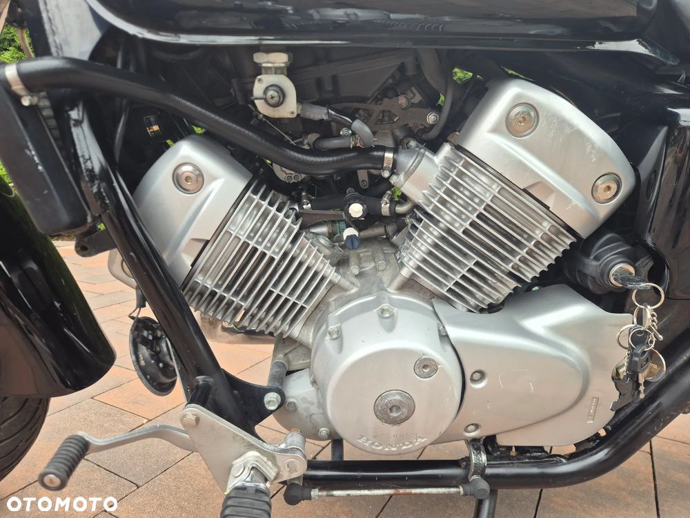 Honda Shadow - 11