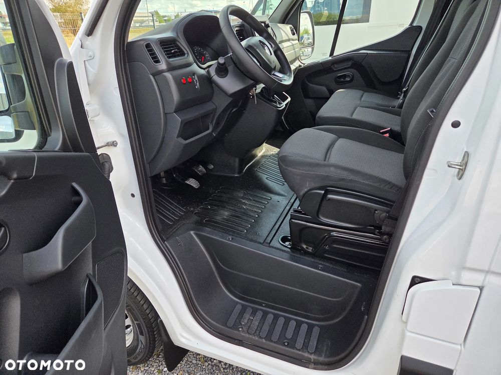 Renault Master - 15