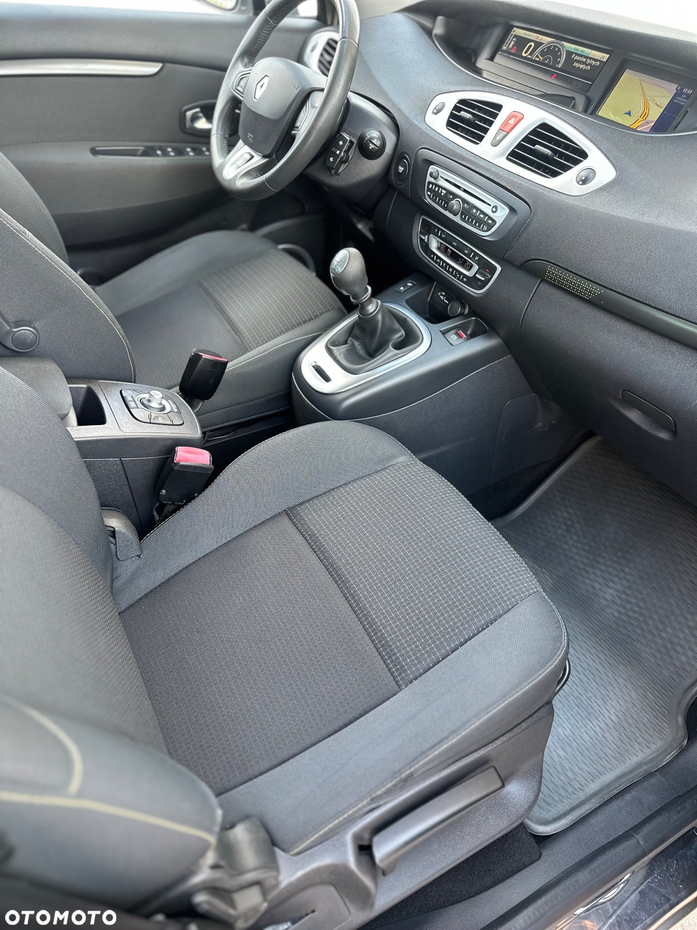 Renault Scenic 1.4 16V TCE Expression - 7