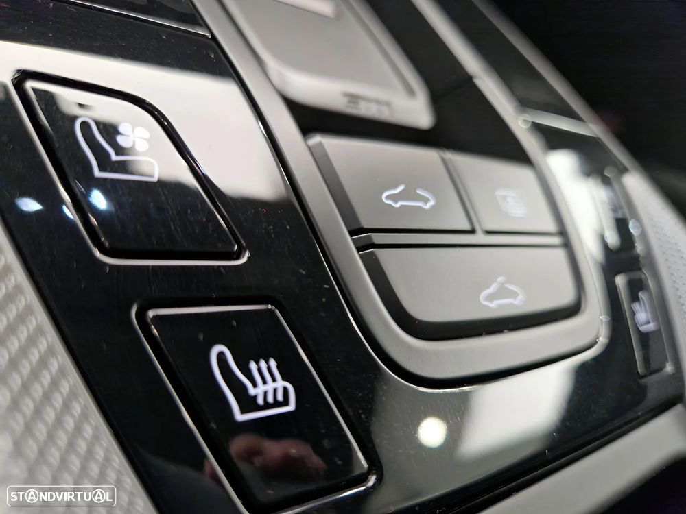 Porsche 911 (992) Carrera PDK - 33