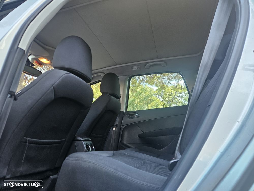 Peugeot 308 SW 1.6 HDi Premium CVM6 - 22
