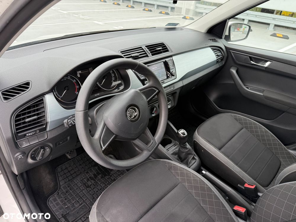 Skoda Fabia 1.0 Ambition - 14