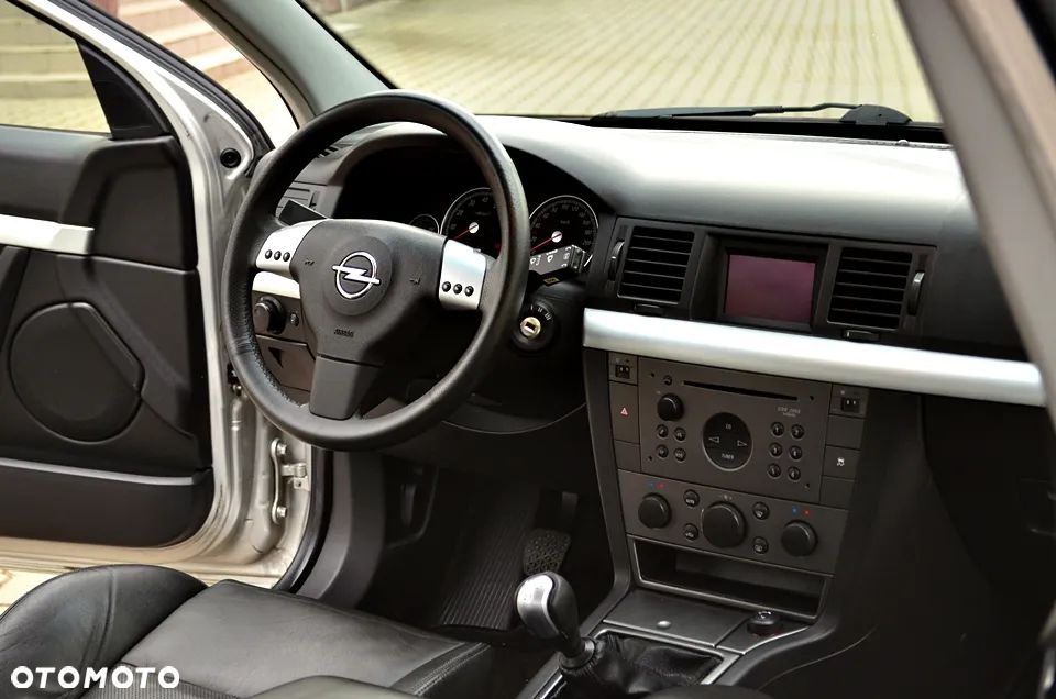 Opel Vectra 1.8 GTS - 26