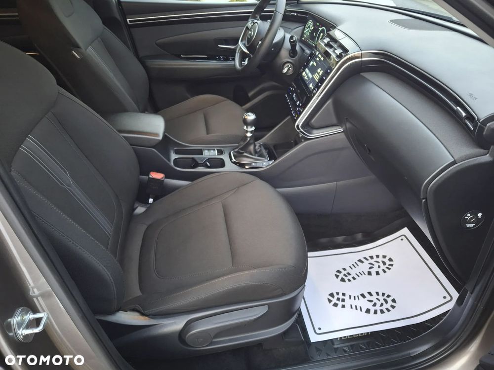 Hyundai Tucson 1.6 CRDi 2WD Select - 24