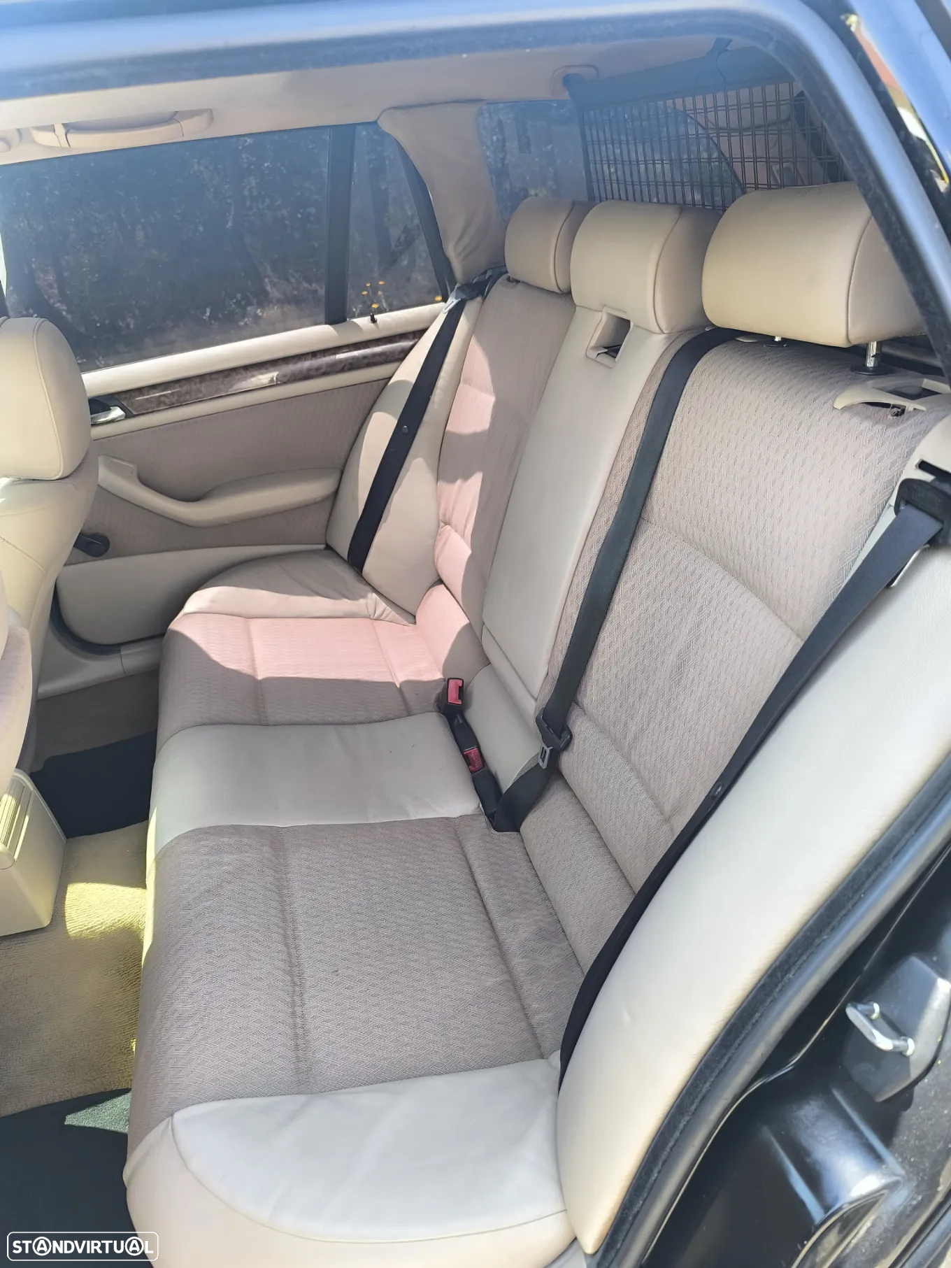 BMW 320 d Touring - 18