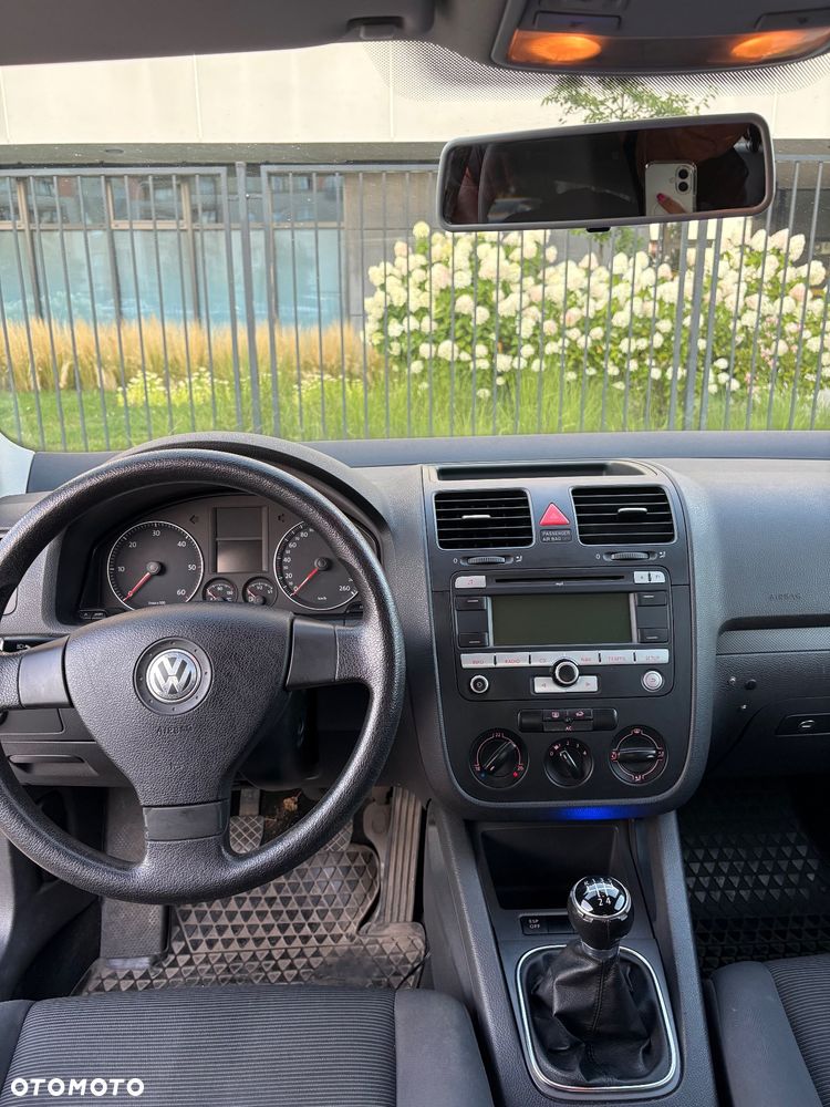 Volkswagen Golf V 1.9 TDI Comfortline - 9