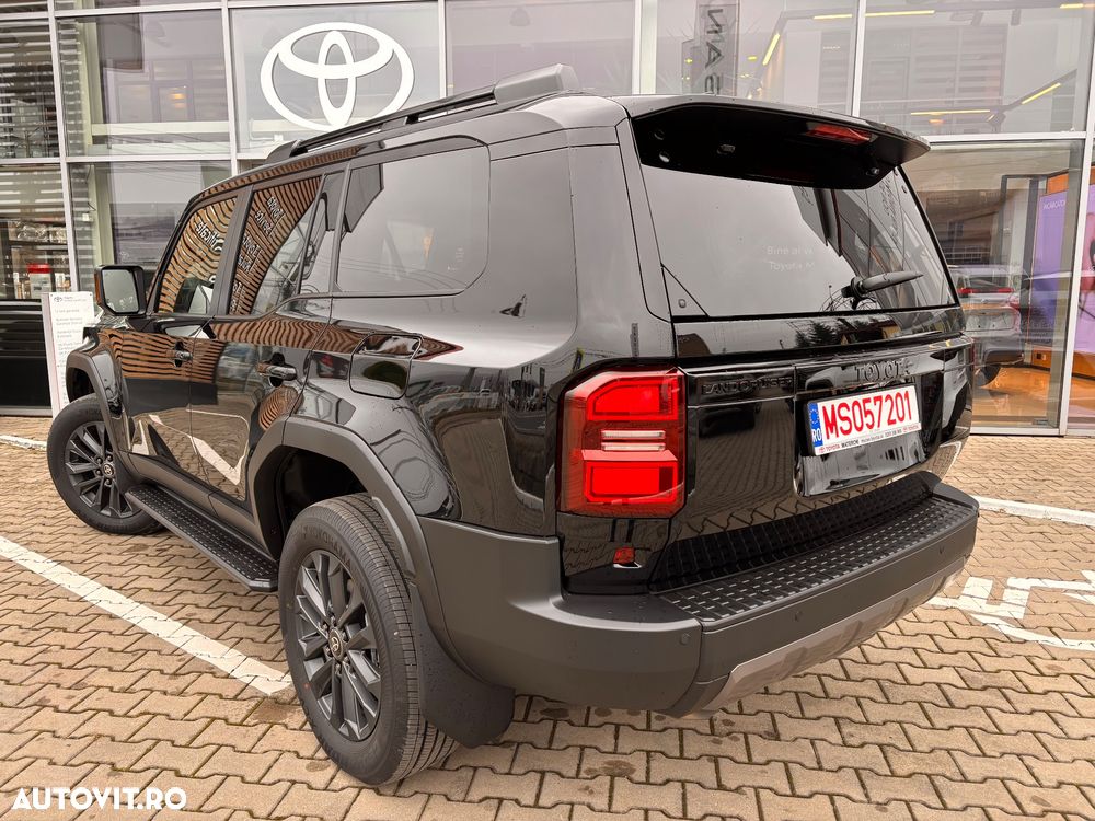 Toyota Land Cruiser 250 2.8l D-4D 204 CP MHEV A/T 7 locuri Luxury - 27