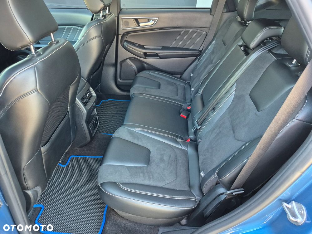 Ford Edge - 7