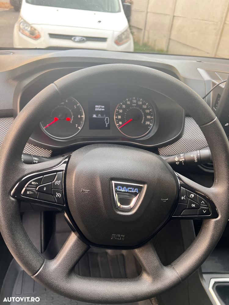 DACIA Logan 2021 — imagine 4