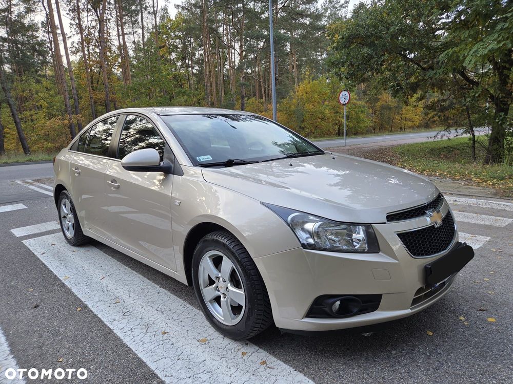 Chevrolet Cruze - 1