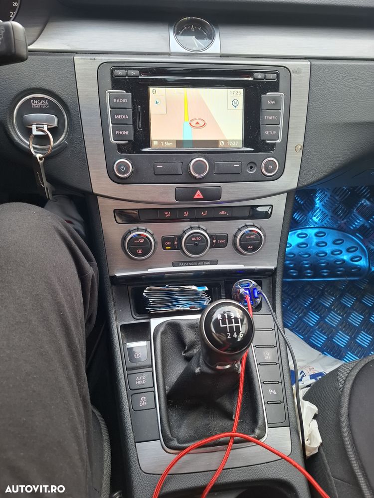 Volkswagen Passat 1.6 TDI BlueMotion Technology Comfortline - 7