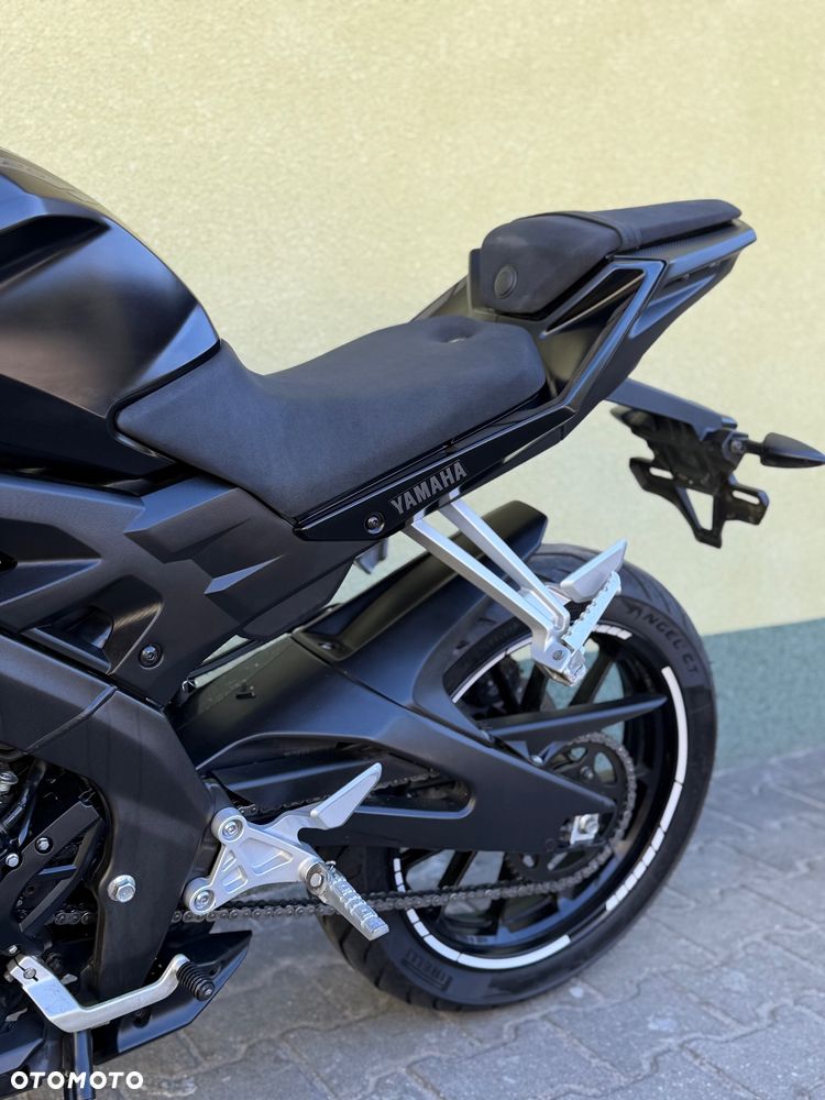 Yamaha MT - 32