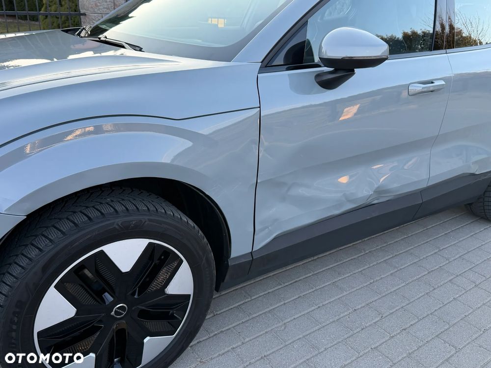 Volvo EX30 Single Motor Extended Range RWD Ultra - 26