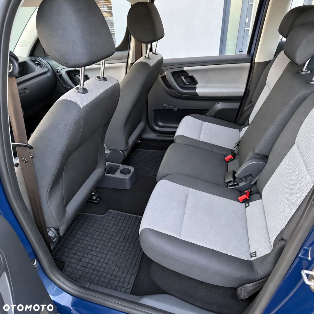 Skoda Roomster - 17