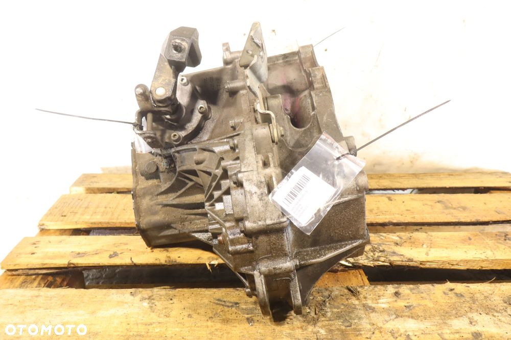 SKRZYNIA BIEGÓW 5 BIEGOWA OPEL ANTARA 2.4 MW4537 - 4