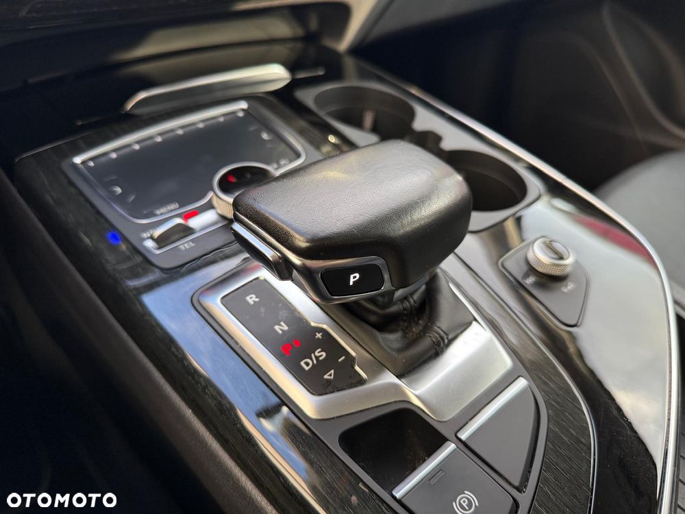 Audi Q7 3.0 TFSI Quattro Tiptronic - 17