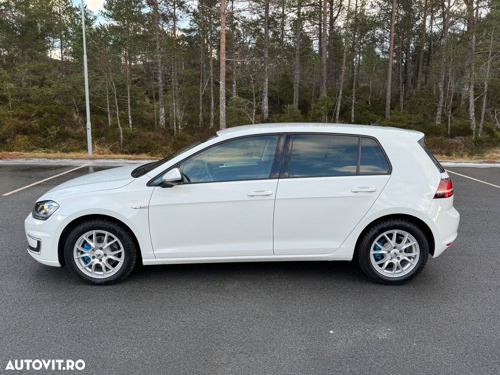 Volkswagen e-Golf - 7