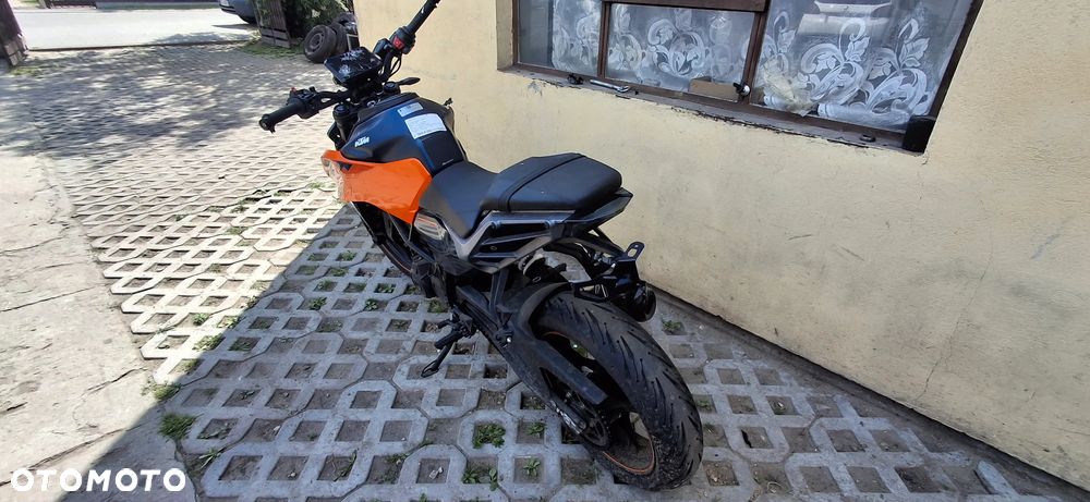 KTM Duke - 3