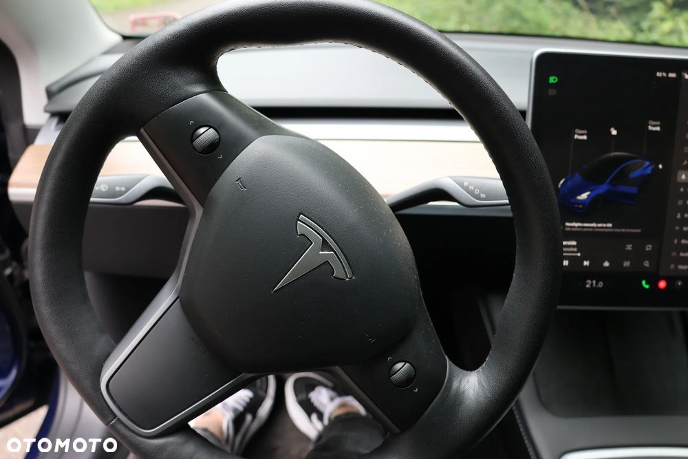 Tesla Model 3 RWD - 8