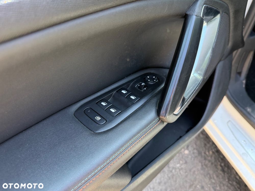 Peugeot 308 BlueHDi FAP 130 Stop & Start Tech Edition - 24