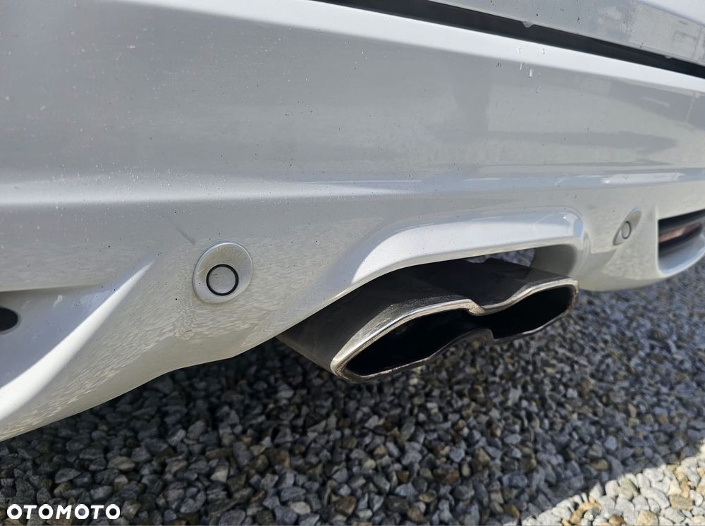 Ford Focus Turnier 2.0 EcoBoost ST mit Leder-Sport-Paket - 10