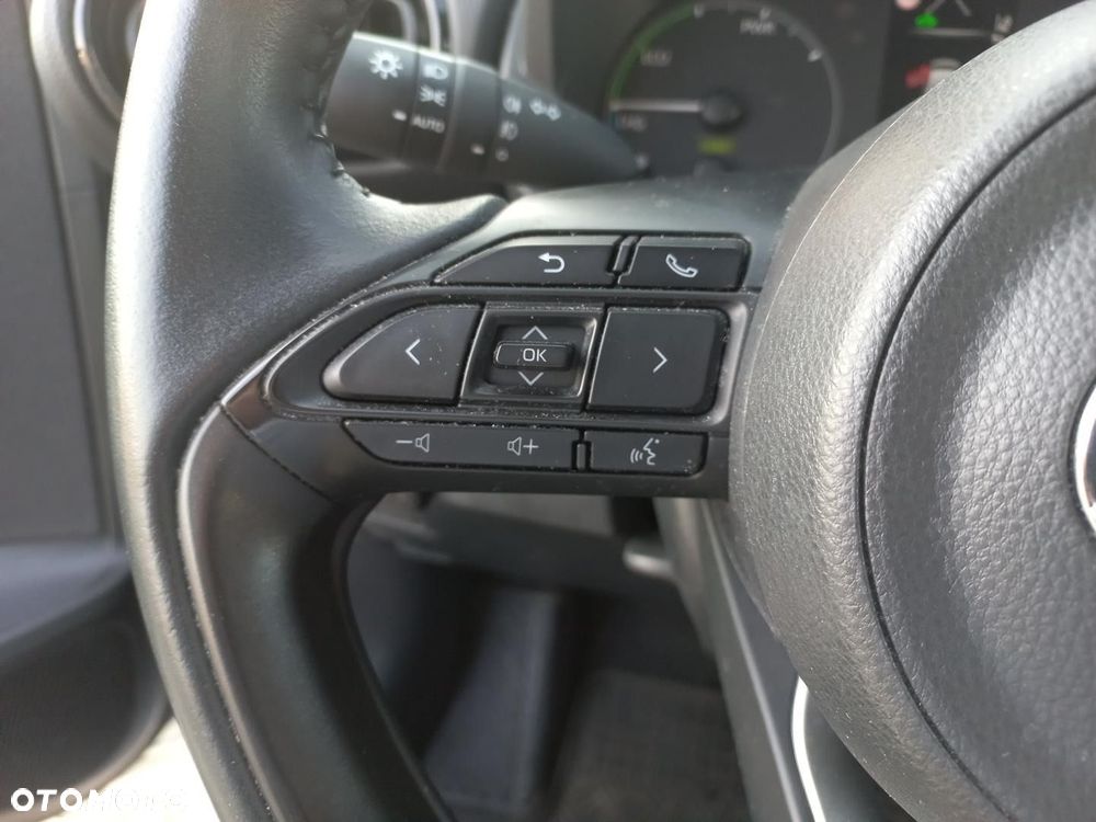 Toyota Yaris Hybrid 1.5 Comfort - 18