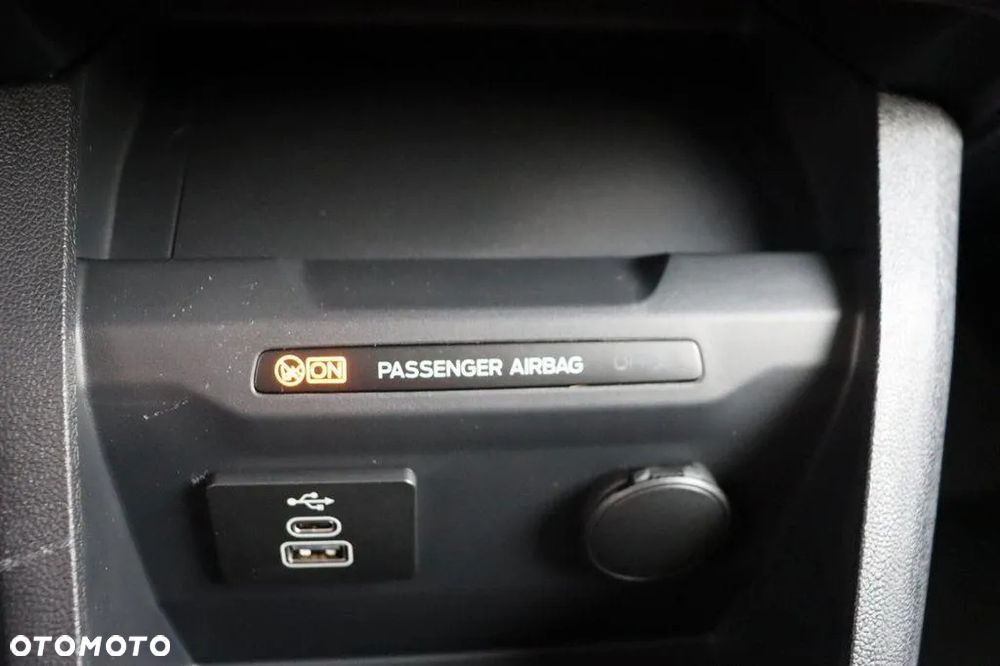 Ford Transit Courier 100KM - 21