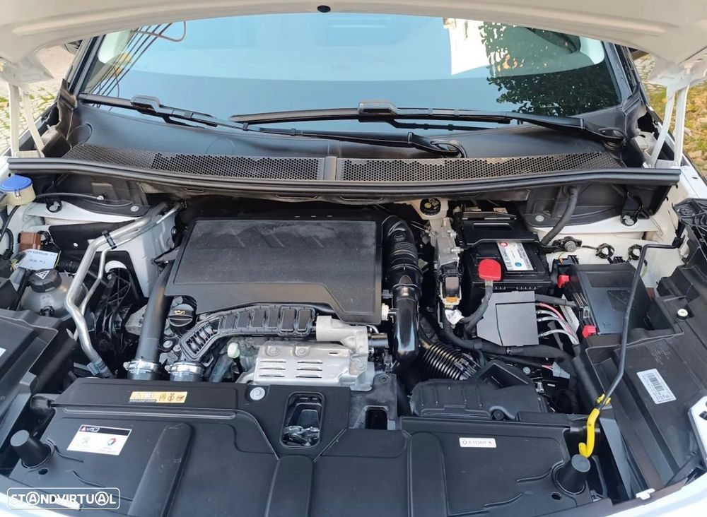 Peugeot 3008 PureTech 130 Stop & Start GPF EAT8 Allure - 11
