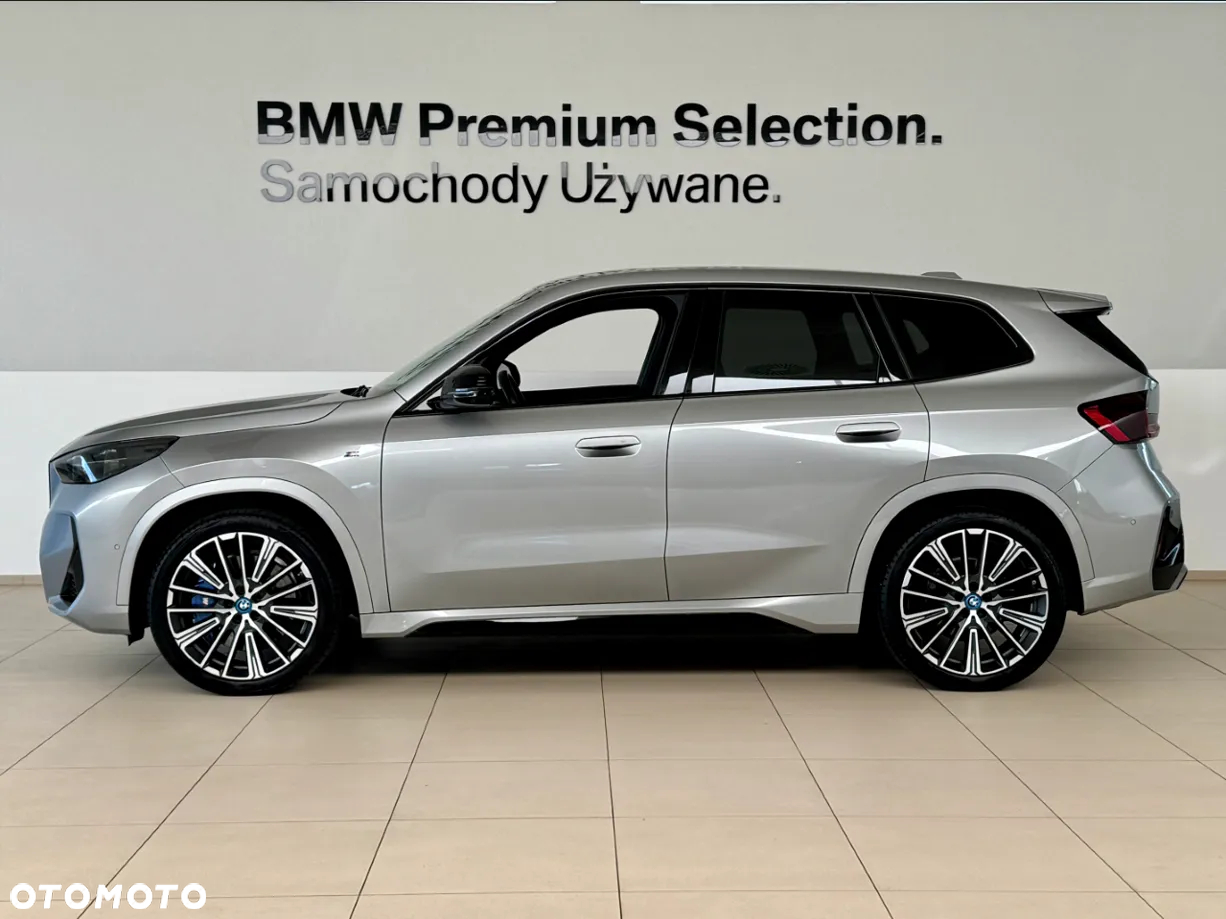 BMW iX1 xDrive30 66.5kWh M Sport - 3