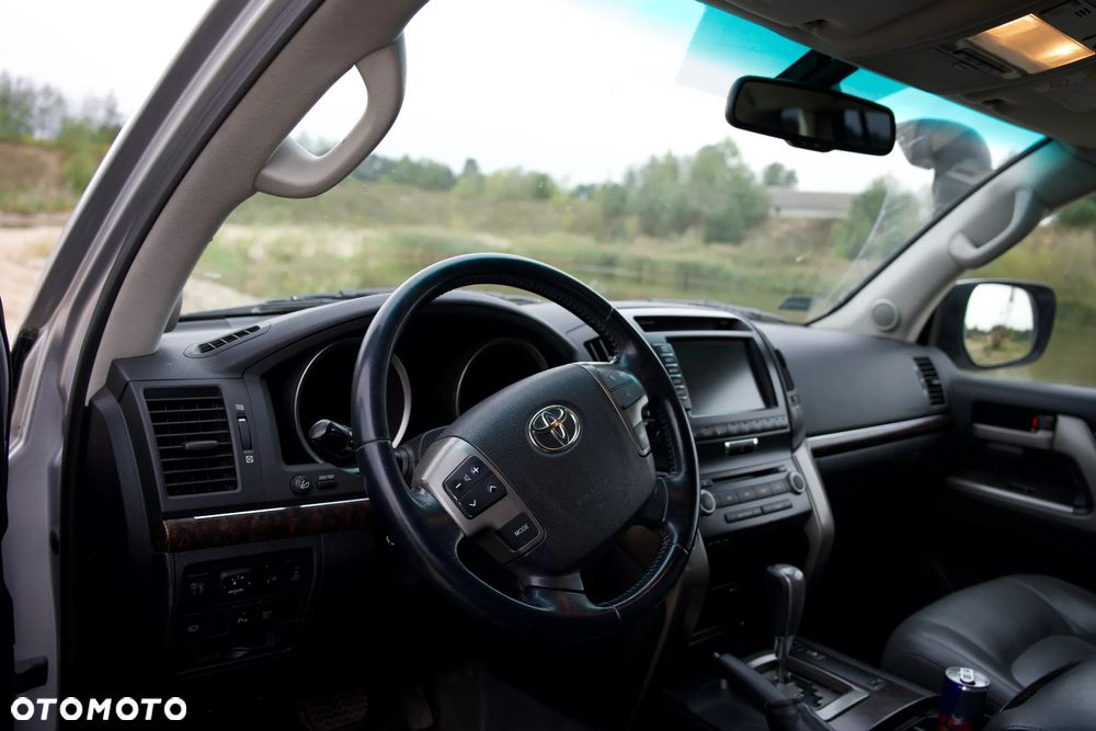 Toyota Land Cruiser LC 4.5 D-4D Prestige - 11