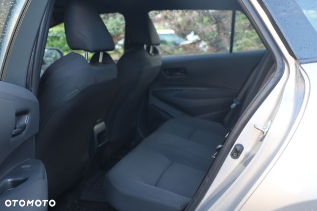 Toyota Corolla - 8