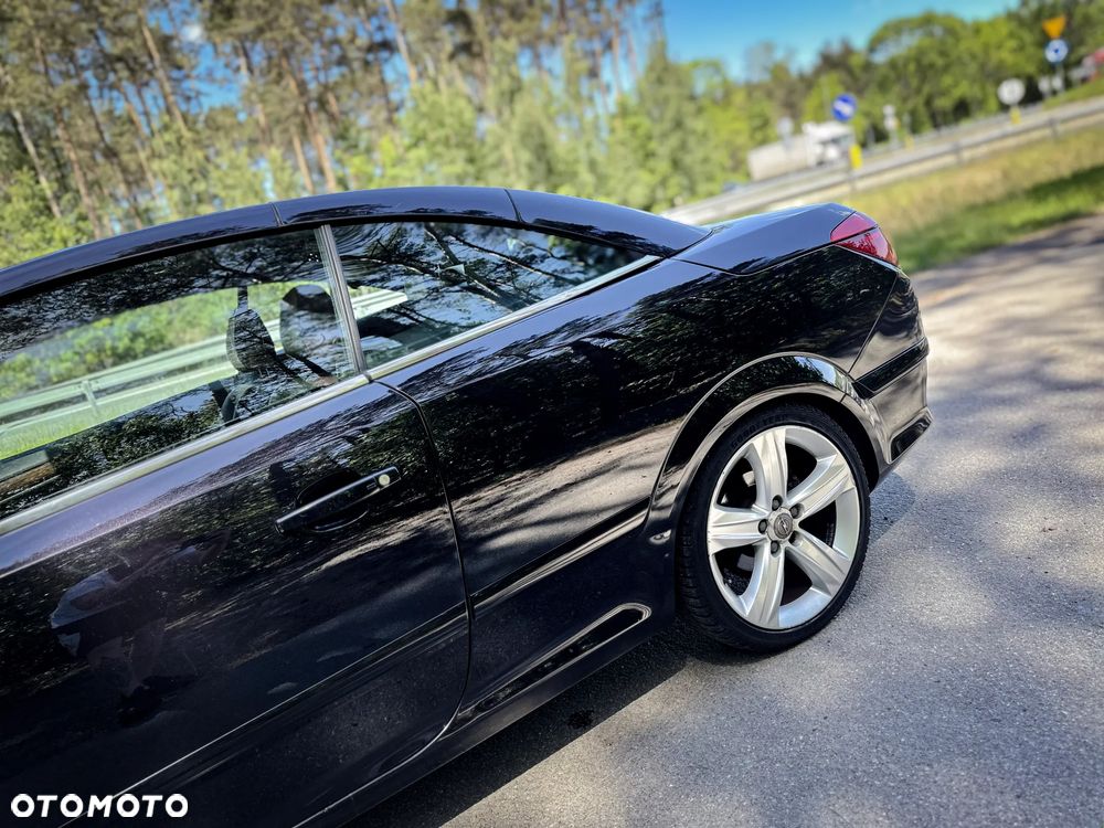 Opel Astra 1.6 Cosmo - 18