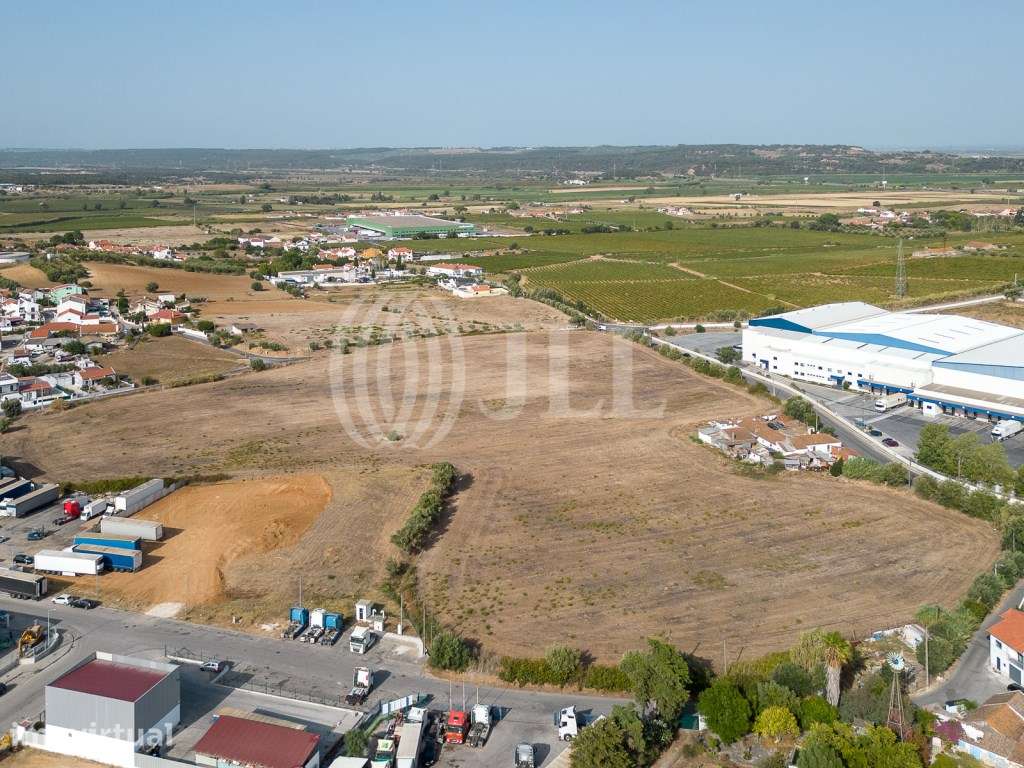 Terreno em Santo Estevão, Alenquer - Grande imagem: 3/8