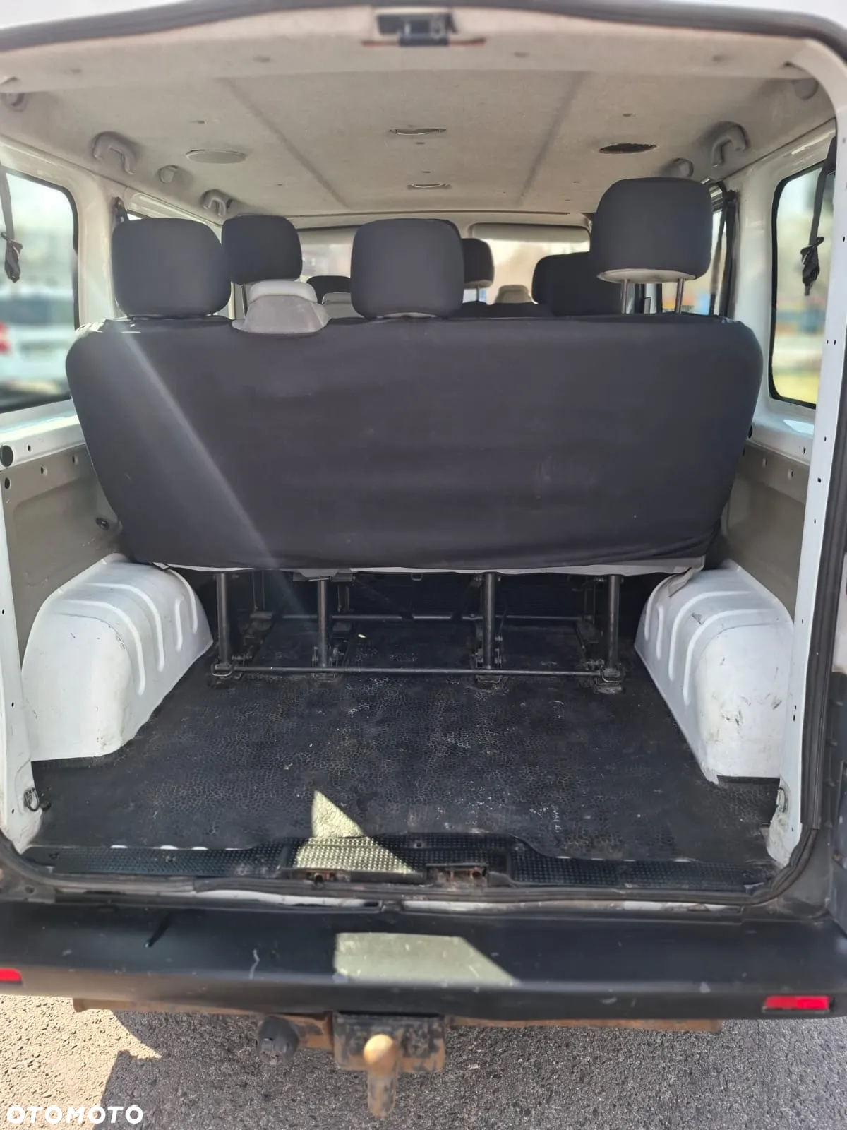 Opel Vivaro - 10