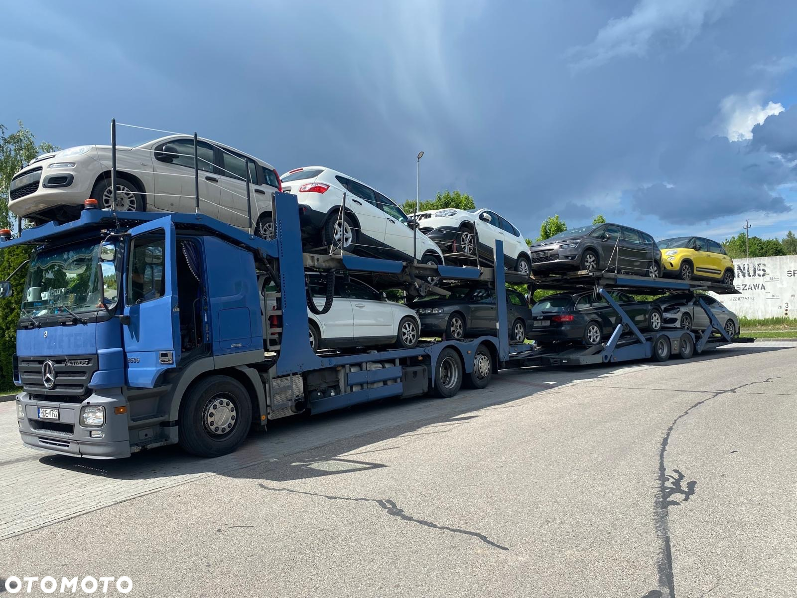 Mercedes-Benz Actros - 3