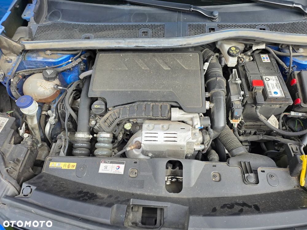 Peugeot 2008 1.2 PureTech GT Line S&S - 15