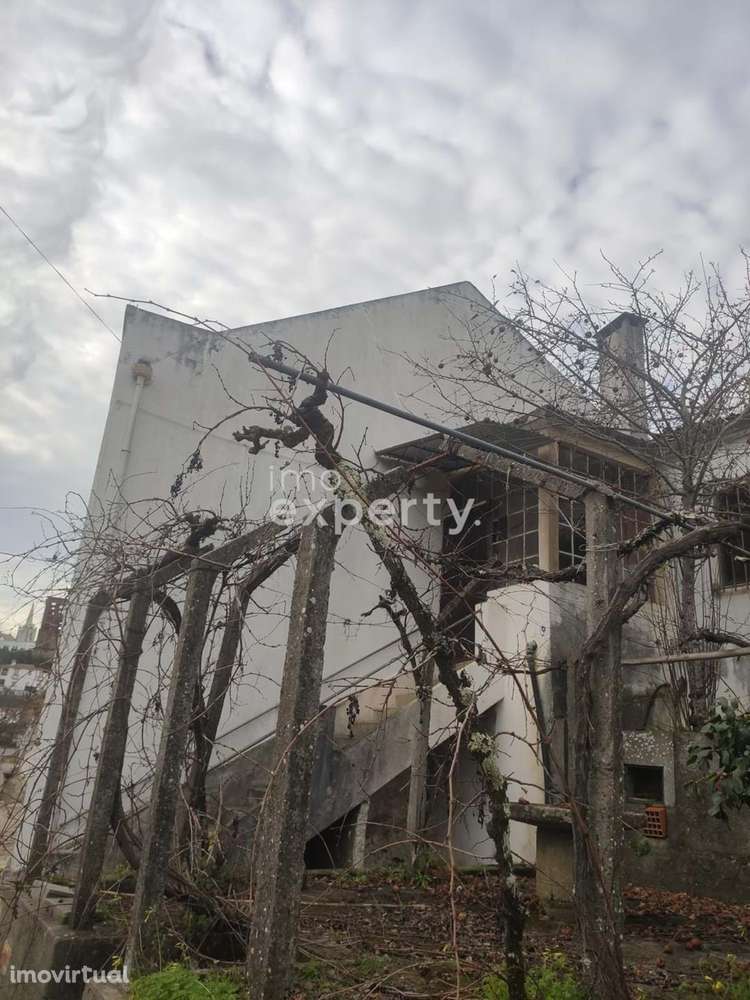 Moradia para renovar no Sardoal, Santarém - Grande imagem: 2/21