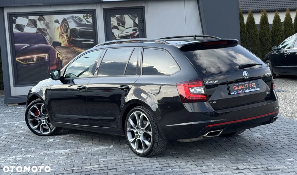 Skoda Octavia 2.0 TDI 4x4 DSG RS - 9