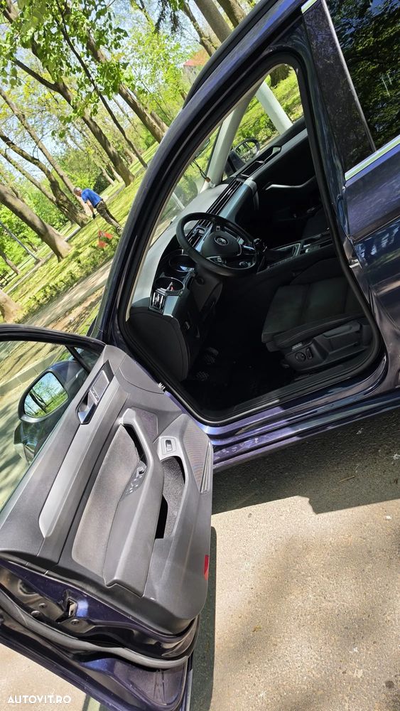 Volkswagen Passat 2.0 TDI (BlueMotion Technology) Comfortline - 13