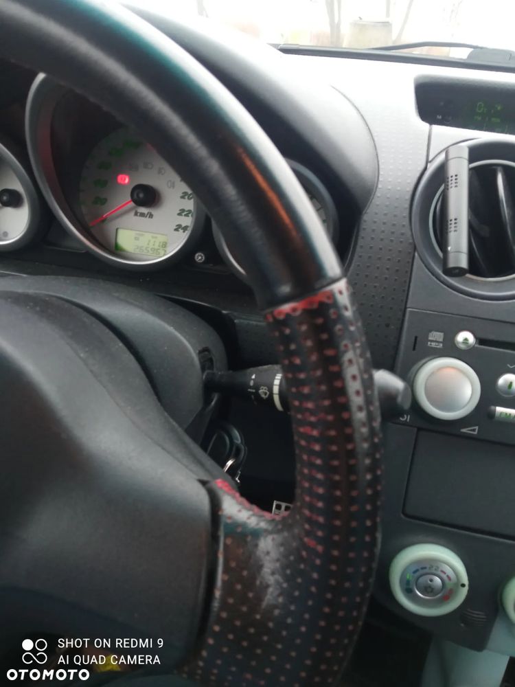 Mitsubishi Colt - 18