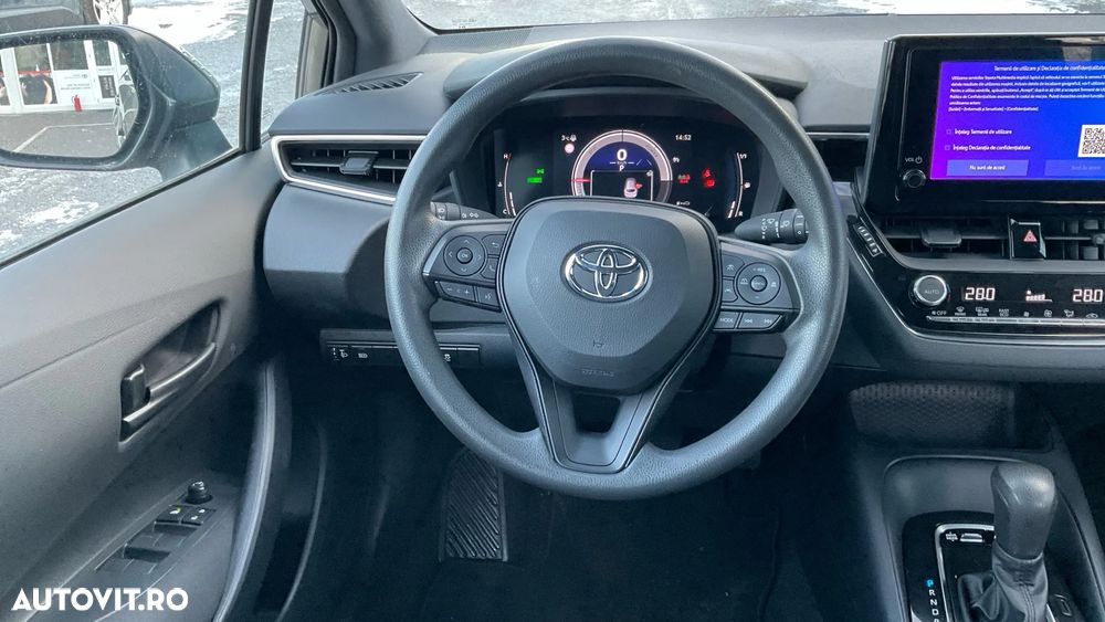 Toyota Corolla 1.8 Business Edition - 19