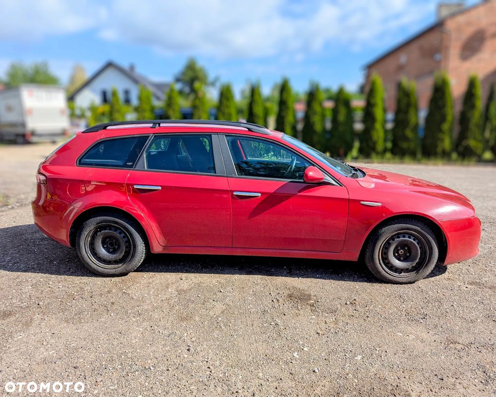 Alfa Romeo 159 Sportwagon 1.9 JTDM 150 KM – auto na części - 4