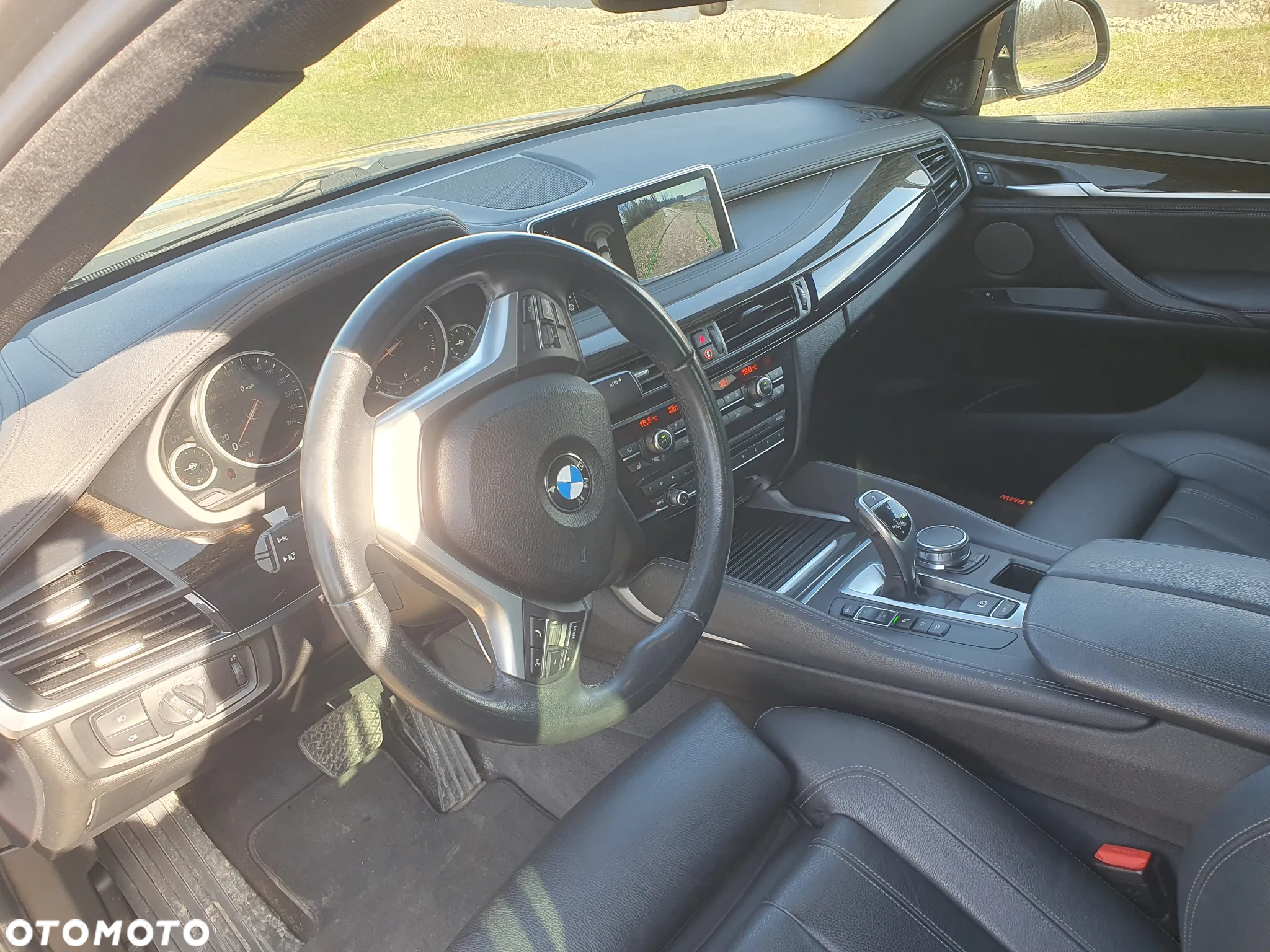 BMW X6 xDrive35i - 16