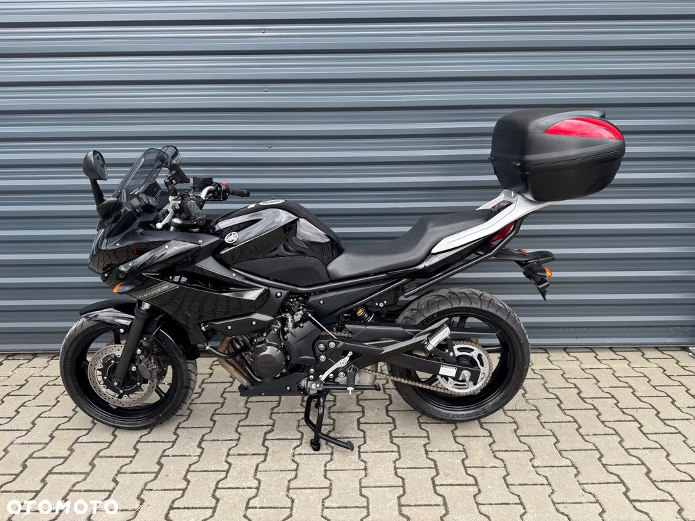 Yamaha XJ - 5