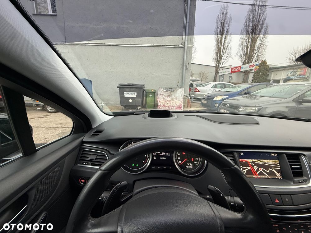 Peugeot 508 155 THP Automatik Active - 25