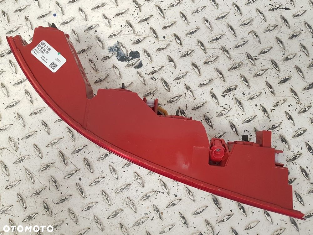 ORYGINALNA TYLNA PRAWA TYŁ PRAWA LAMPA W ZDERZAK AUDI Q3 I 1 11-14 8U0 8U0945096 - 7