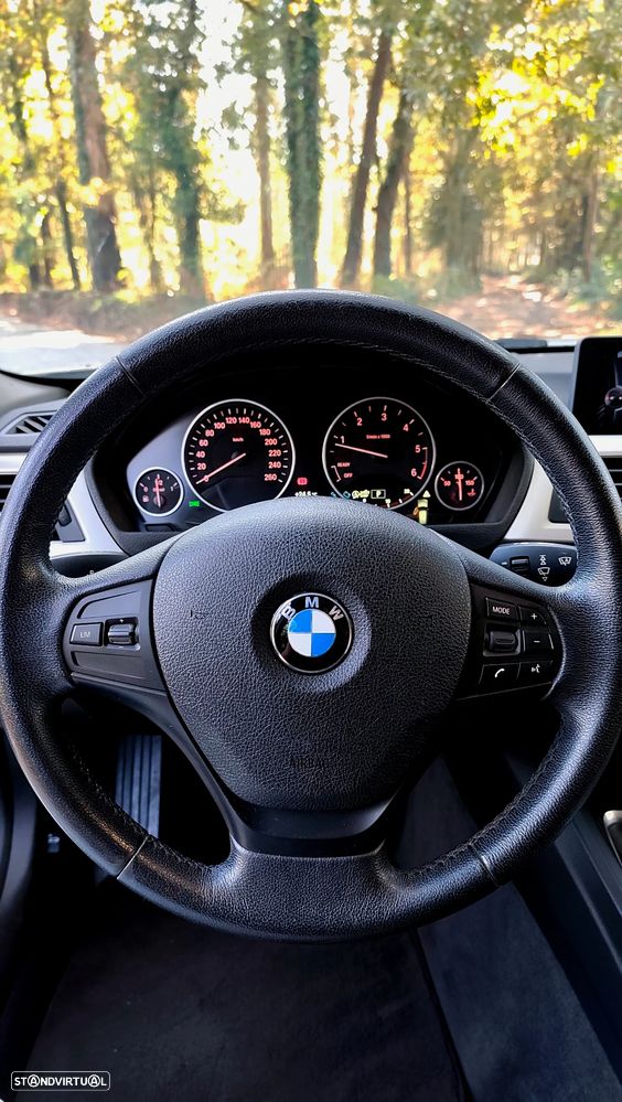 BMW 318 d Touring Auto Line Sport - 23