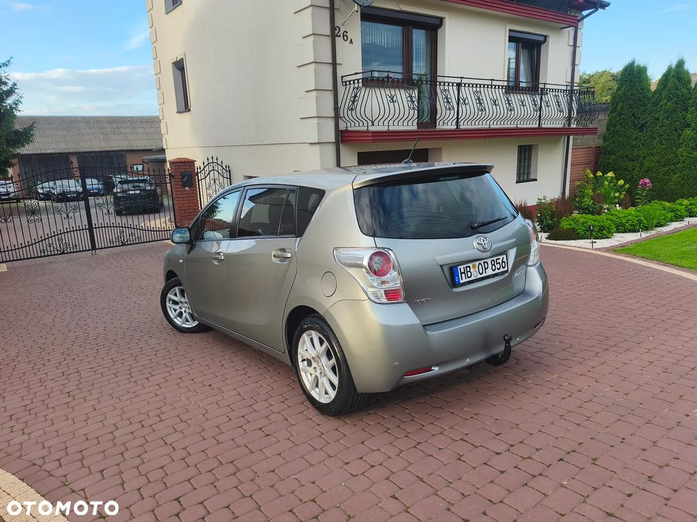 Toyota Verso 1.8 Sol plus NAVI - 3